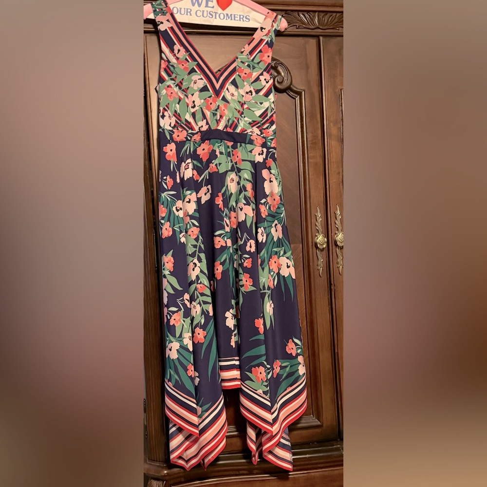 Vince Camuto maxi Navy Pink and Green floral a-line